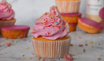 Vanille cupcakes met rozekoekencreme